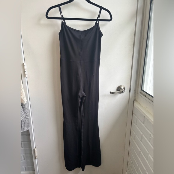 Aritzia Wilfred‎ Free Divinity Kick Flare Jumpsuit - Picture 2 of 10